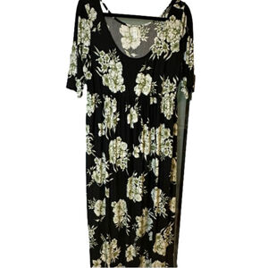 EMERALD Assumed Size XL Soft Maxi Dress